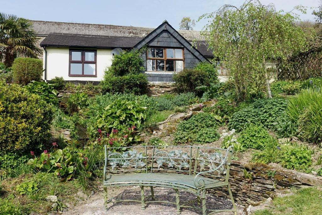 Greenswood Cottage - Cosy Cottage, Rural Location, Beautiful Landscaped Gardens With Pond And Lake Dartmouth Exterior photo