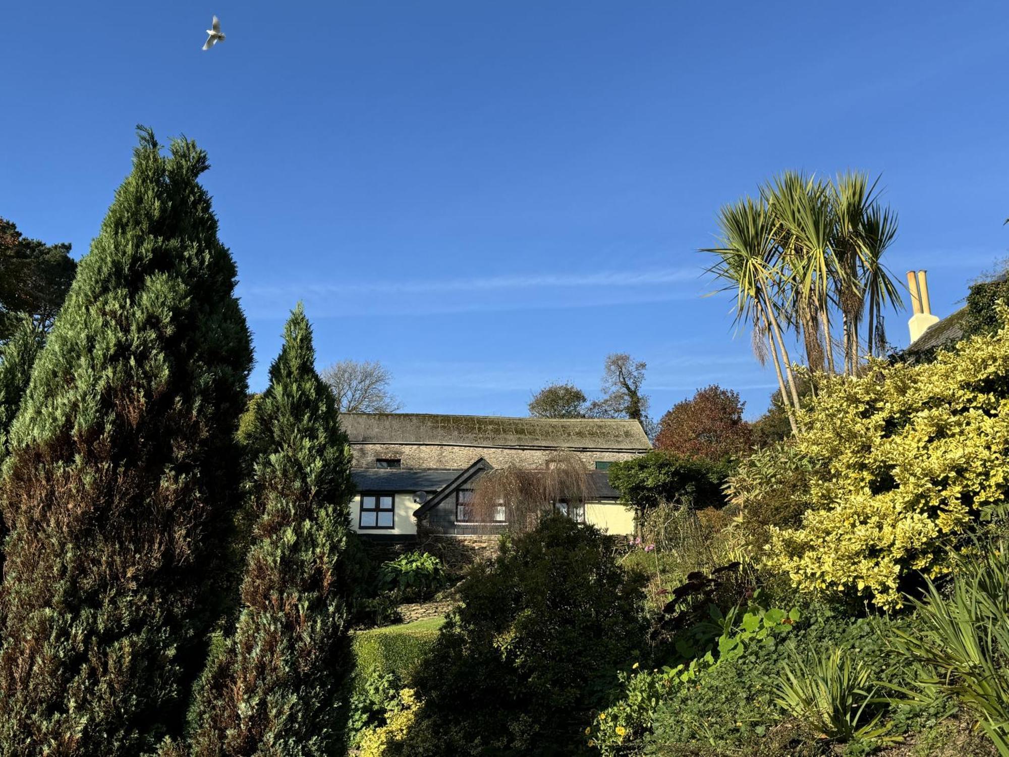 Greenswood Cottage - Cosy Cottage, Rural Location, Beautiful Landscaped Gardens With Pond And Lake Dartmouth Exterior photo