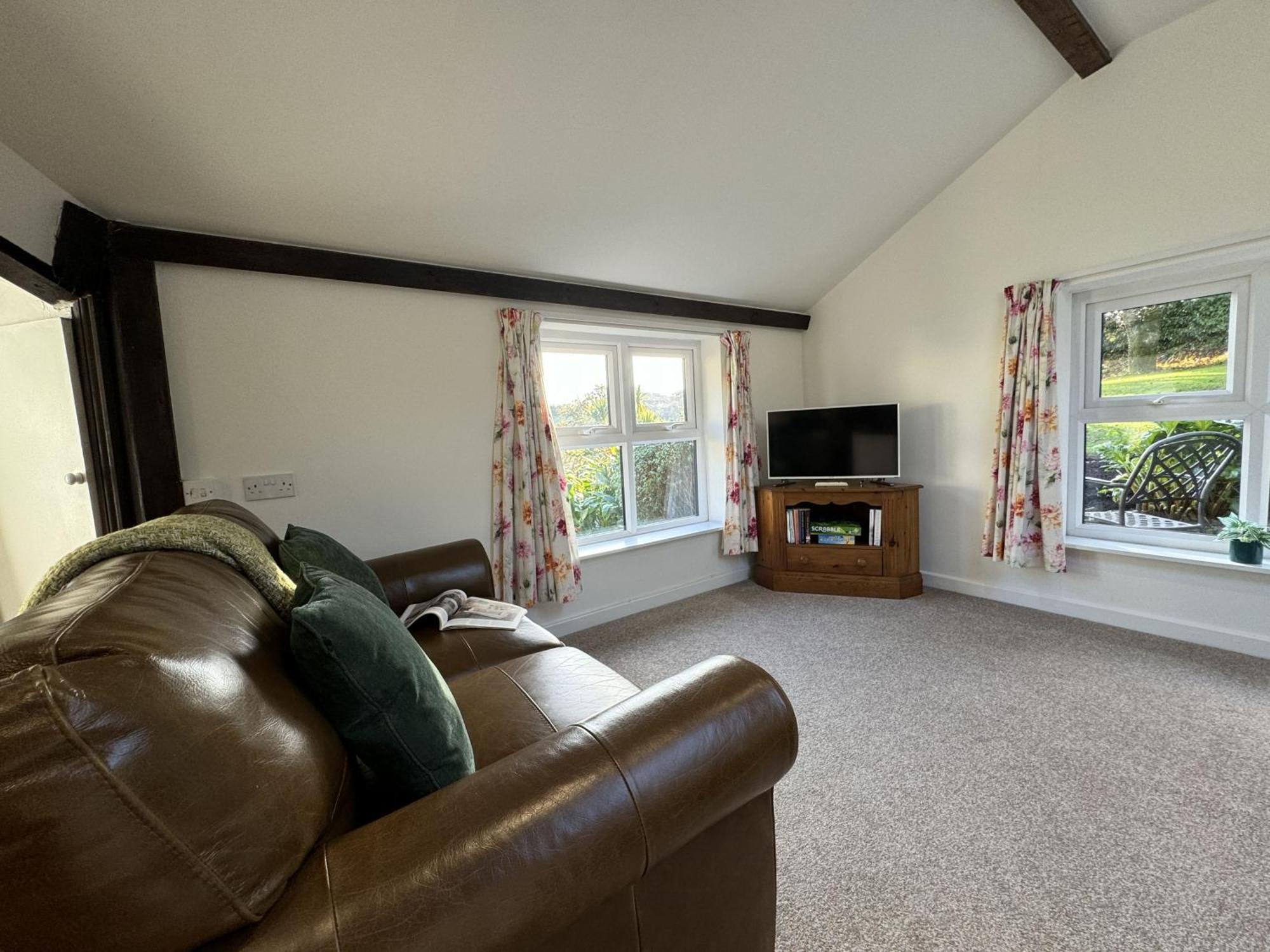 Greenswood Cottage - Cosy Cottage, Rural Location, Beautiful Landscaped Gardens With Pond And Lake Dartmouth Exterior photo