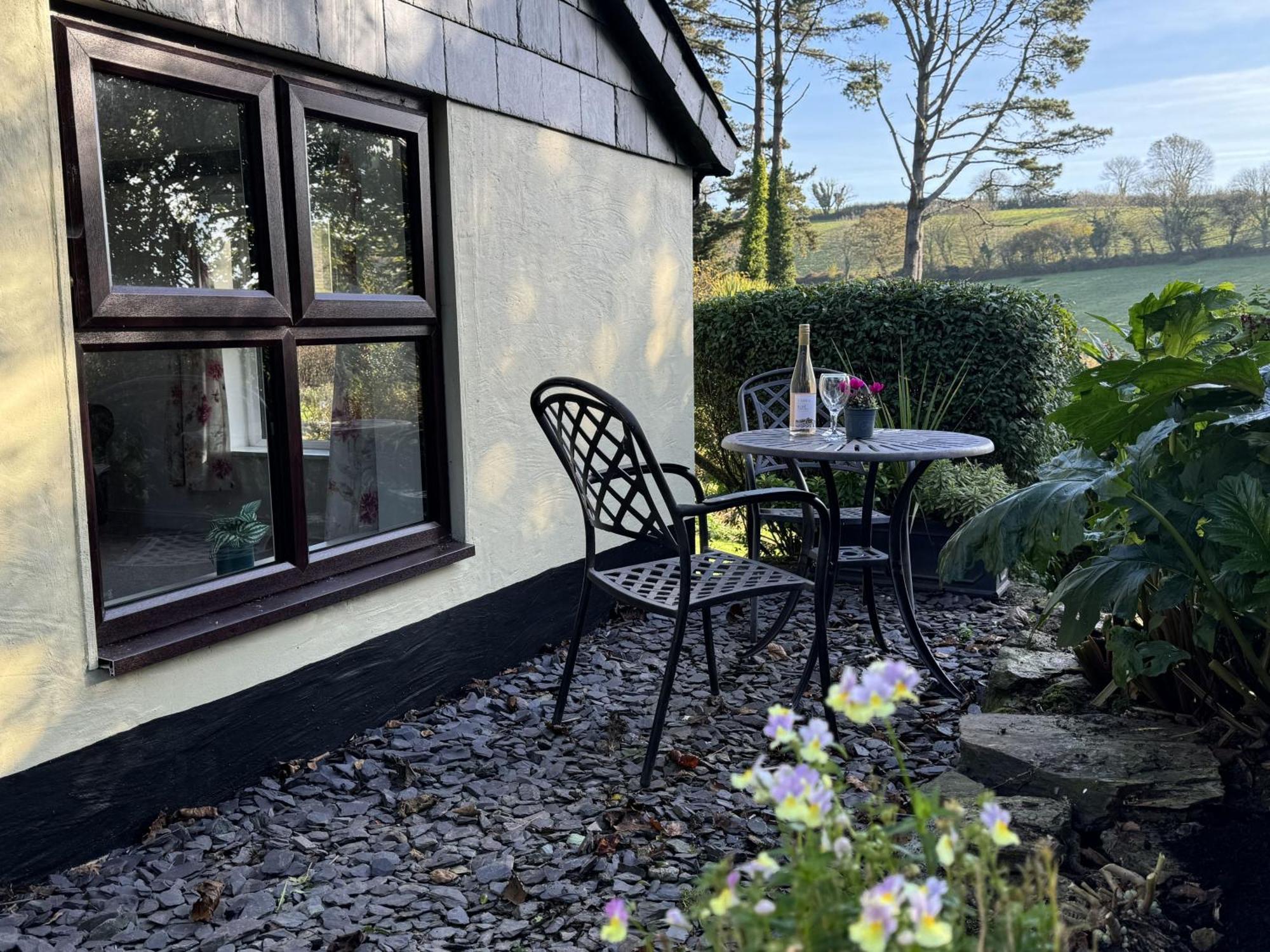 Greenswood Cottage - Cosy Cottage, Rural Location, Beautiful Landscaped Gardens With Pond And Lake Dartmouth Exterior photo
