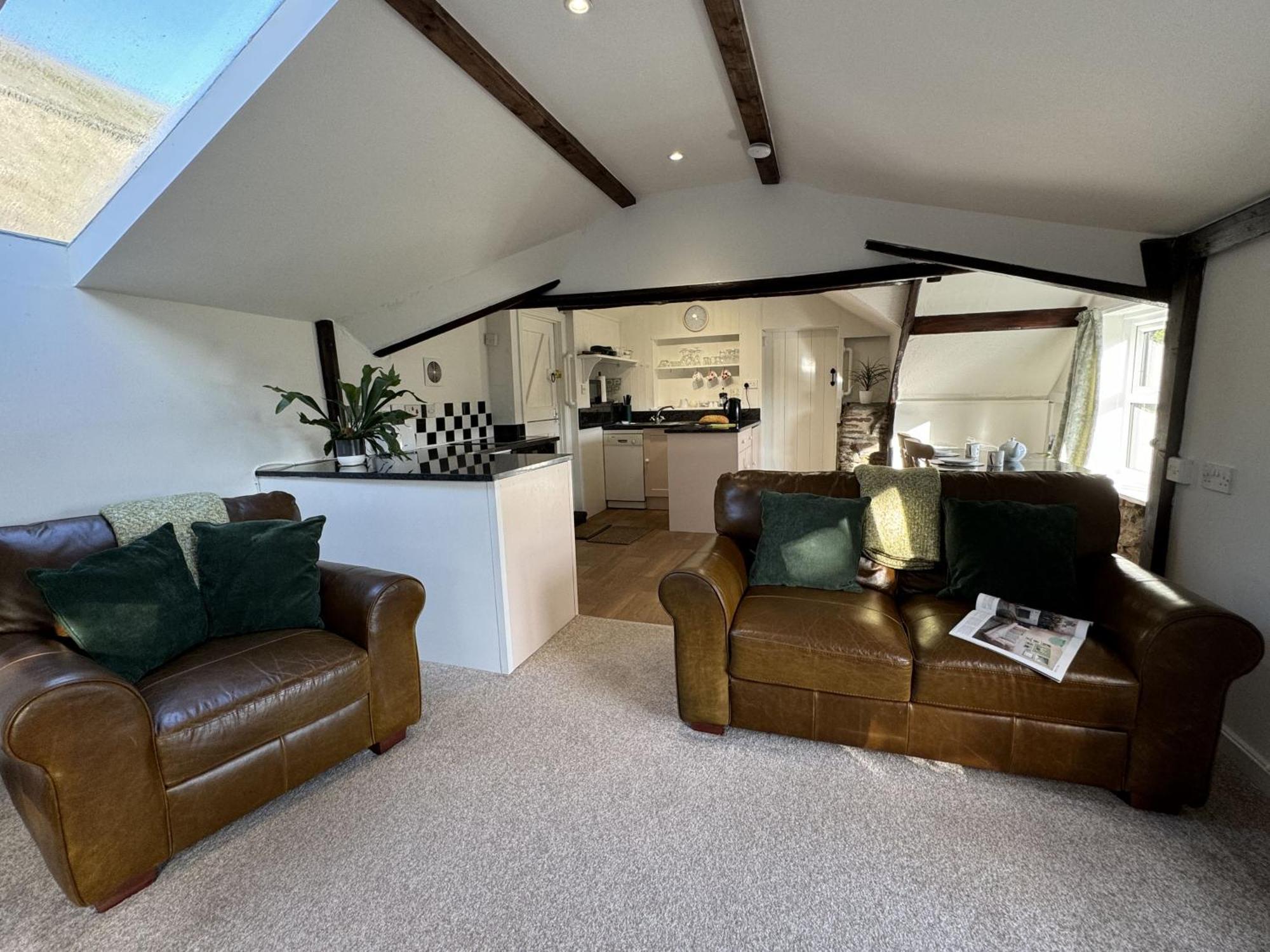Greenswood Cottage - Cosy Cottage, Rural Location, Beautiful Landscaped Gardens With Pond And Lake Dartmouth Exterior photo